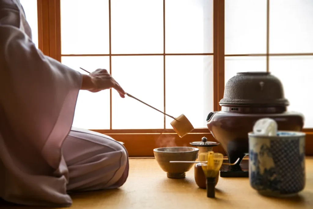 日本大暑許多茶道館提供冷泡抹茶體驗