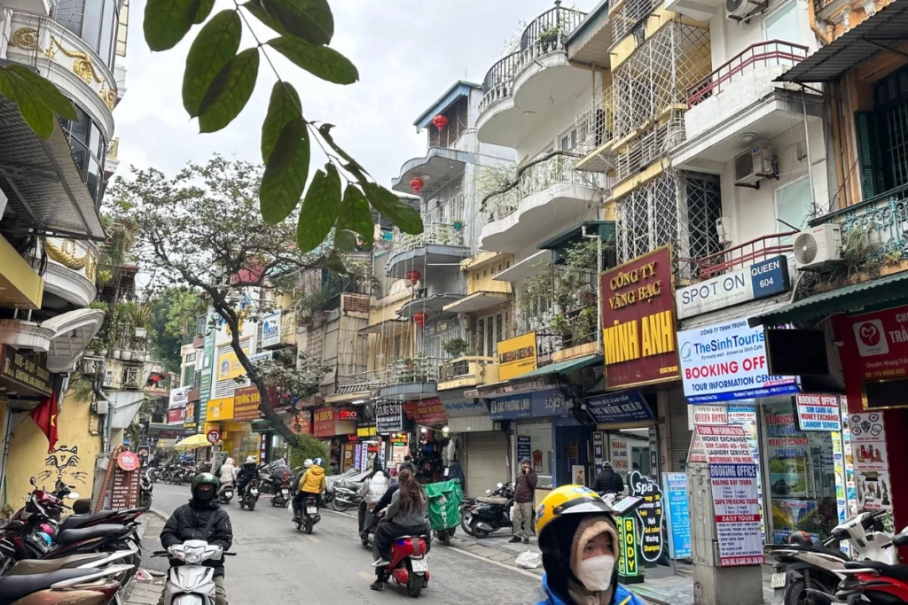 2025台灣飛越南免簽了嗎?免簽條件、必去越南景點一次整理!