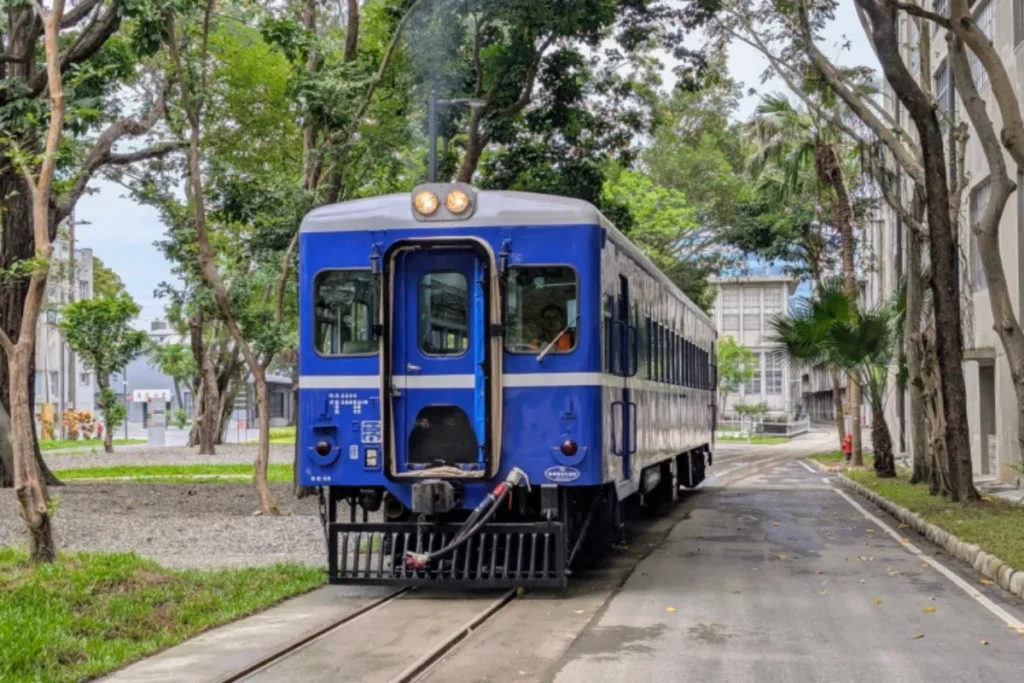 藍皮火車