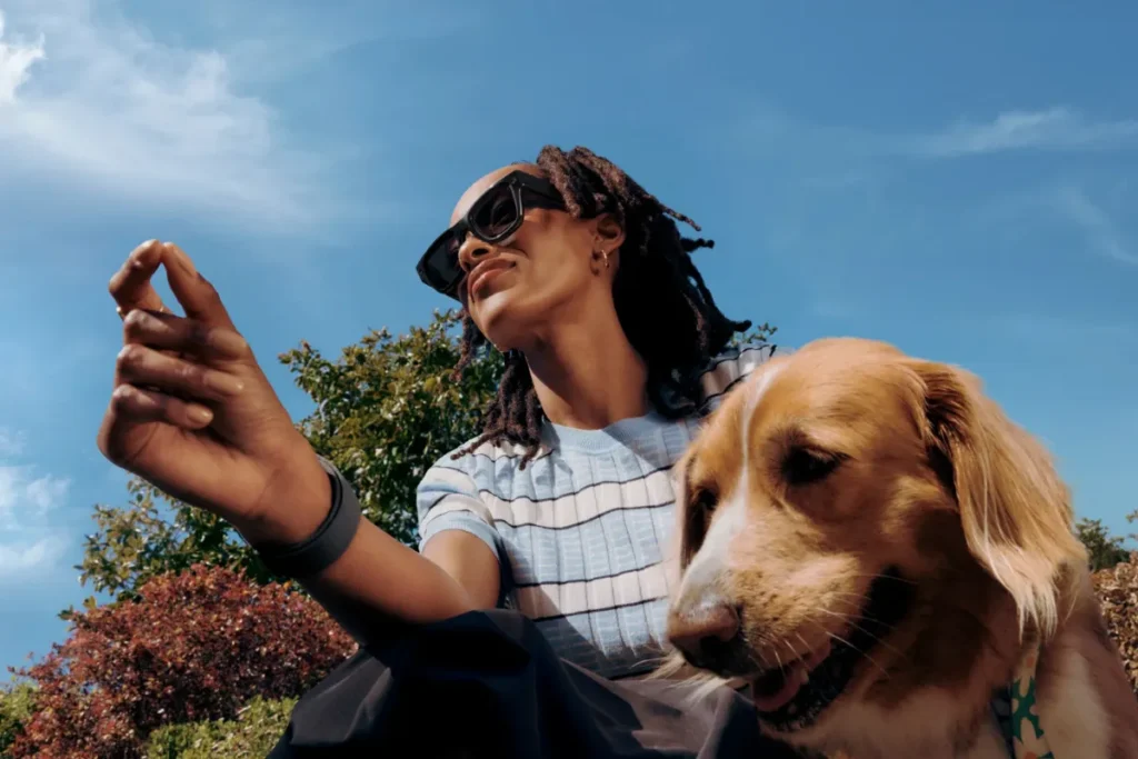 AI 智慧眼鏡:Ray-Ban Display