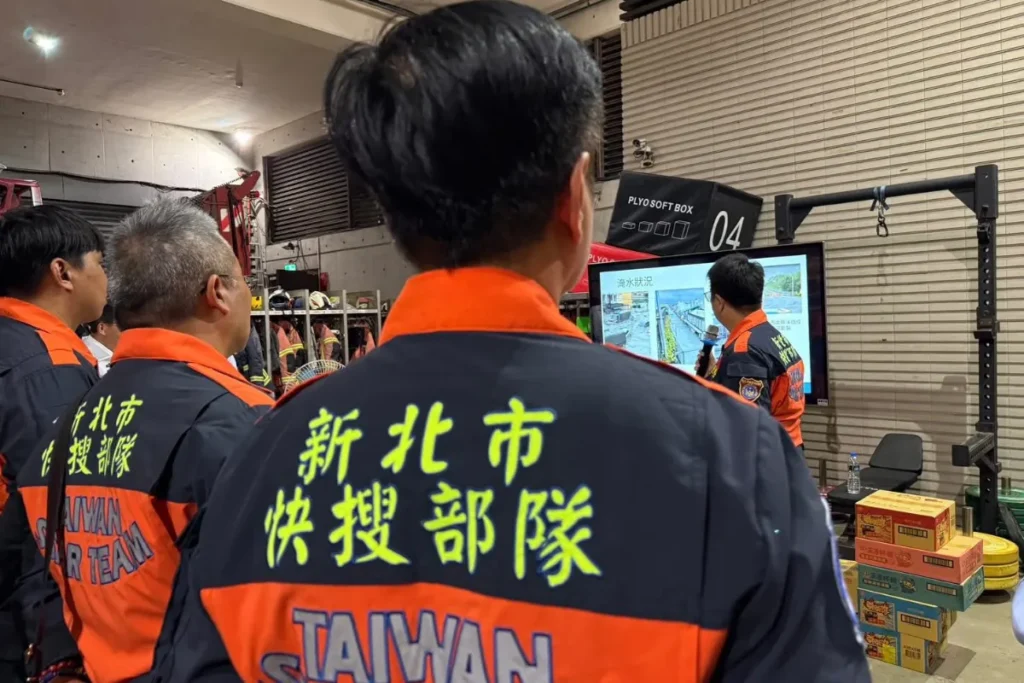 救難隊第一時間前往花蓮災情重災區