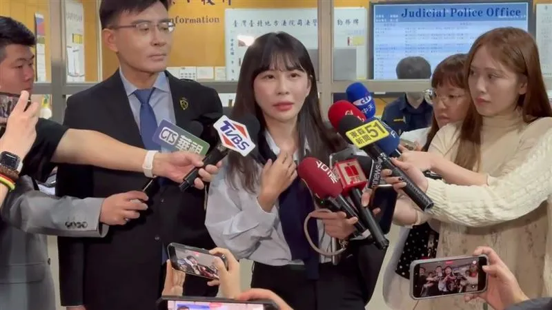 「仙塔律師」李宜諪突改口認罪